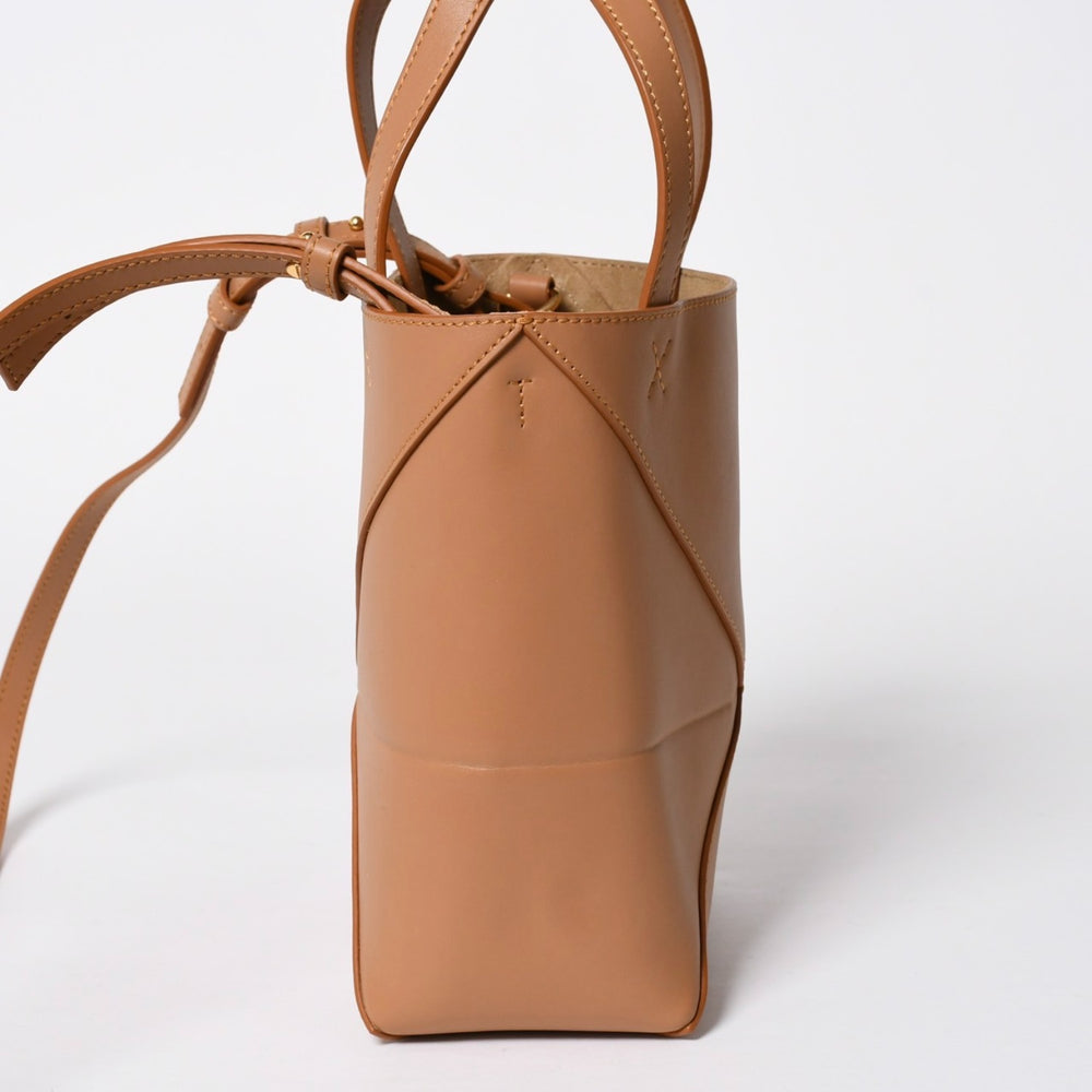 新品同様 LOEWE ロエベ パズルフォルドトート ミニ ハンドバッグ シャイニーカーフ キャメル ゴールド金具 中古 4a008861