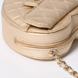 Very Good Condition CHANEL Mini Heart Tolasse Shoulder Bag Coco Mark No. 32 Lambskin Gold Used 4a008403