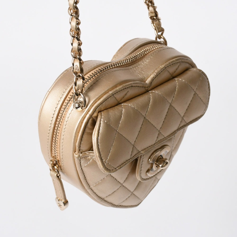 極美品 CHANEL シャネル ミニハートマトラッセ ショルダーバッグ ココマーク 32番台 ラムスキン ゴールド 中古 4a008403