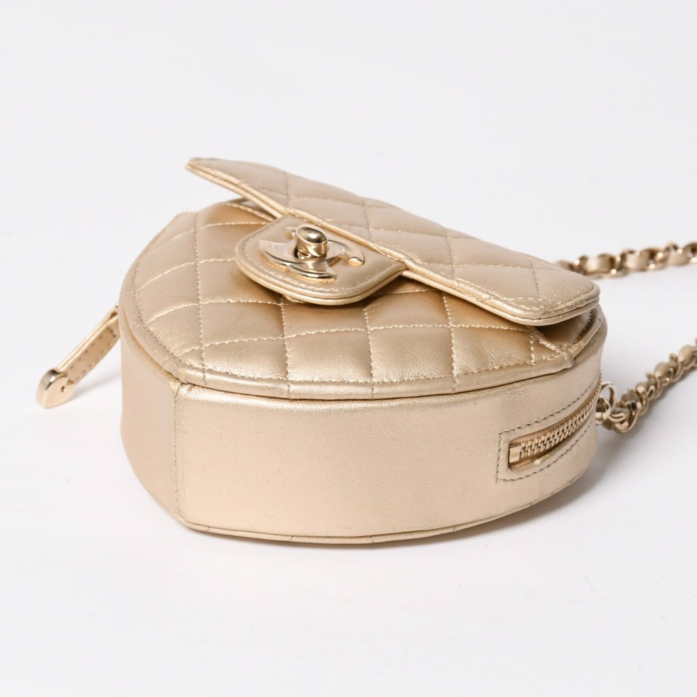 Very Good Condition CHANEL Mini Heart Tolasse Shoulder Bag Coco Mark No. 32 Lambskin Gold Used 4a008403