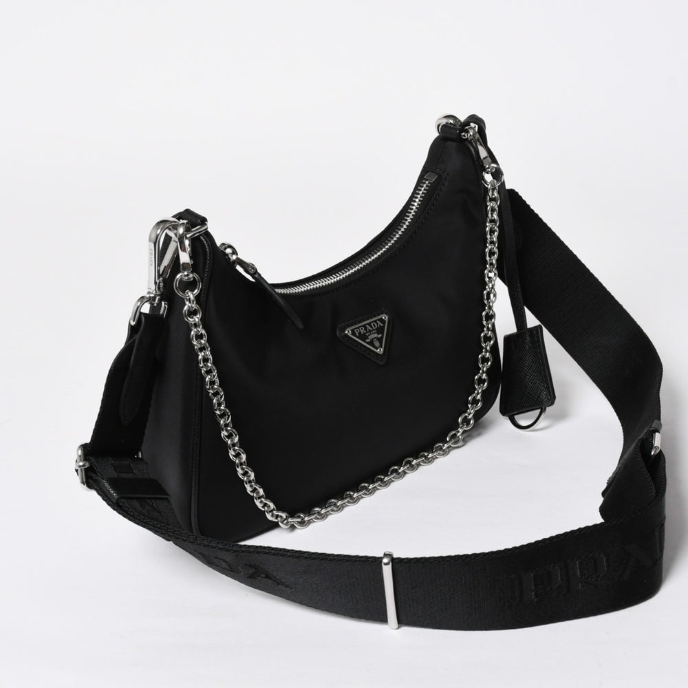 極美品 PRADA プラダ ホーボー ワンショルダーバッグ 1BH204 トライアングルロゴ 三角ロゴプレート ナイロン ブラック 中古 4a008862