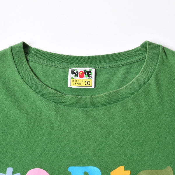 A BATHING APE アベイシングエイプ ロゴグラフィット 半袖Tシャツ 日本製 コットン グリーン マルチカラー サイズ3XL 美品 中古 4a007401