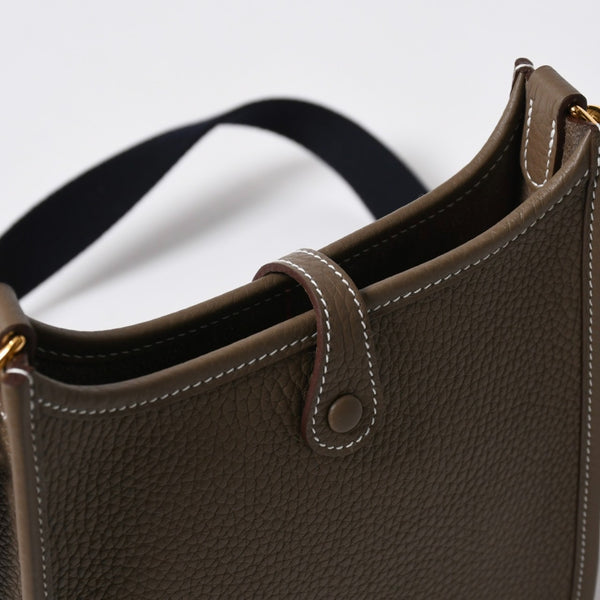新品同様 HERMES エルメス エヴリンTPM ショルダーバッグ K刻印 トリヨンクレマンス エトゥープ ゴールド金具 中古 4a007150