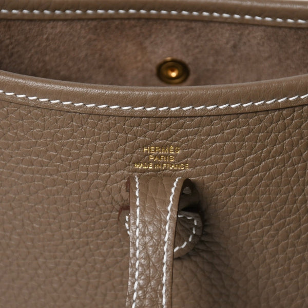 新品同様 HERMES エルメス エヴリンTPM ショルダーバッグ K刻印 トリヨンクレマンス エトゥープ ゴールド金具 中古 4a007150
