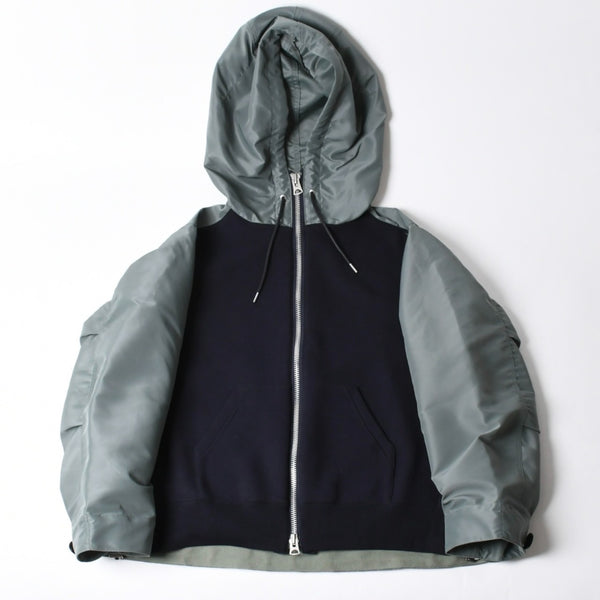 極美品 sacai サカイ ナイロンツイル × スポンジスウェット フーディ 24-03455M サイズ2 ネイビー カーキ 中古 4a007480