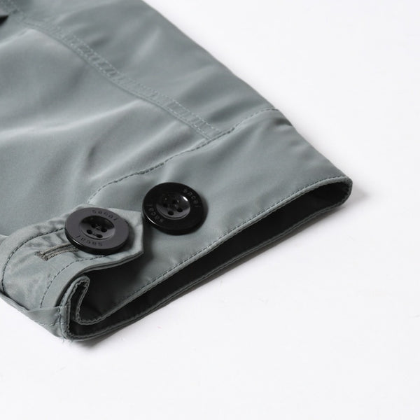 極美品 sacai サカイ ナイロンツイル × スポンジスウェット フーディ 24-03455M サイズ2 ネイビー カーキ 中古 4a007480