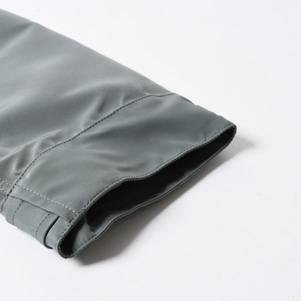 極美品 sacai サカイ ナイロンツイル × スポンジスウェット フーディ 24-03455M サイズ2 ネイビー カーキ 中古 4a007480