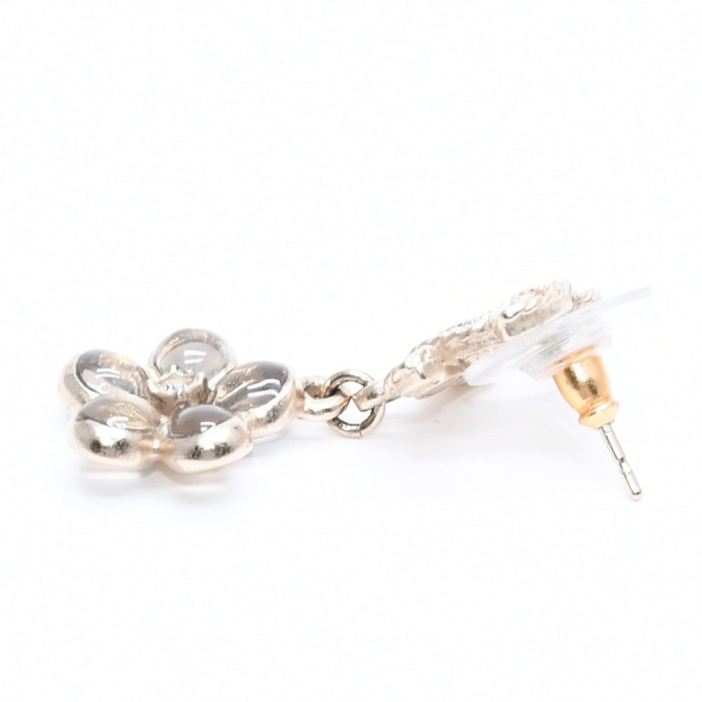 極美品 CHANEL シャネル ココマーク カメリア ドロップピアス 重量約5.90g A18C刻印 GP メタル ラインストーン 樹脂系 両耳用 中古 4a007541