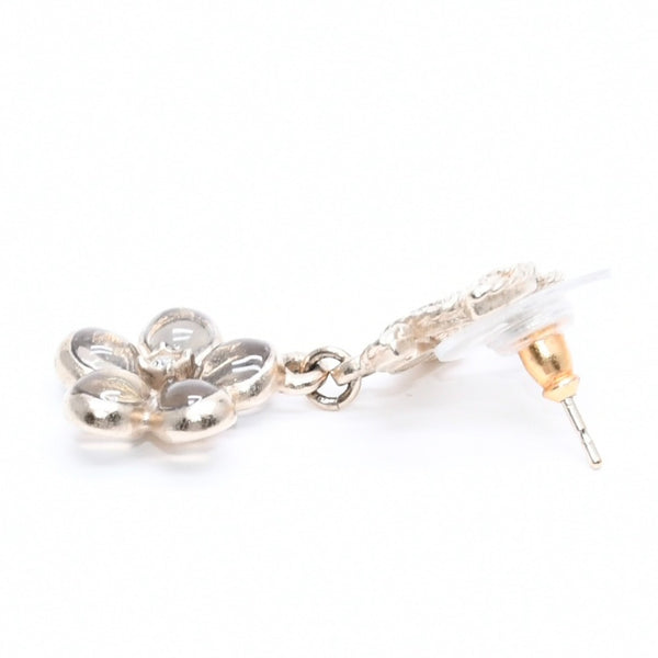 極美品 CHANEL シャネル ココマーク カメリア ドロップピアス 重量約5.90g A18C刻印 GP メタル ラインストーン 樹脂系 両耳用 中古 4a007541