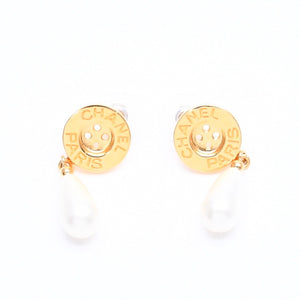 CHANEL シャネル ボタン ドロップピアス 重量約7.93g B20A刻印 GP メタル フェイクパール ゴールド 両耳用 美品 中古 4a007542