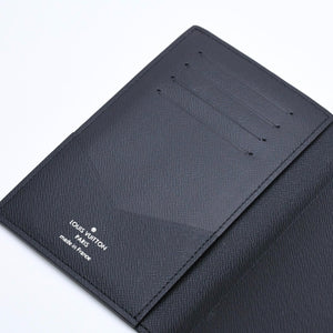 新品未使用 LOUIS VUITTON ルイヴィトン モノグラムエクリプス クーヴェルテュール パスポールMM M64501 パスポートケース ブラック 中古 4a007226