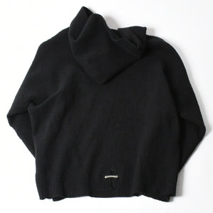 新品未使用 CHROME HEARTS クロムハーツ プルオーバー ニットフーディー サイズMED/LRG ハラコ CHクロスパッチ 3パッチ シルバー925 中古 4a007544