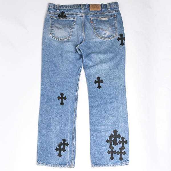 極美品 CHROME HEARTS × Levi's クロムハーツ リーバイス 517 クロスパッチ デニムパンツ インディゴブルー ブラック サイズ34 中古 4a007570
