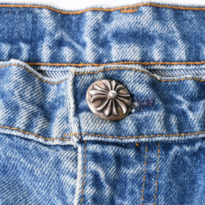 極美品 CHROME HEARTS × Levi's クロムハーツ リーバイス 517 クロスパッチ デニムパンツ インディゴブルー ブラック サイズ34 中古 4a007570