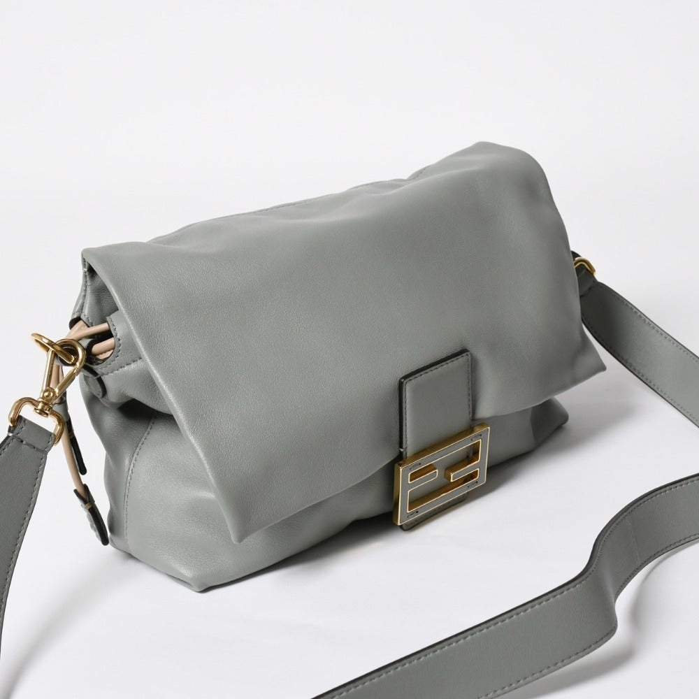 新品同様品 FENDI フェンディ マンマバケット ショルダーバッグ 2way 8BR833 FFロゴ ソフト ラムスキン マッチャグリーン ゴールド金具 中古 4a006719