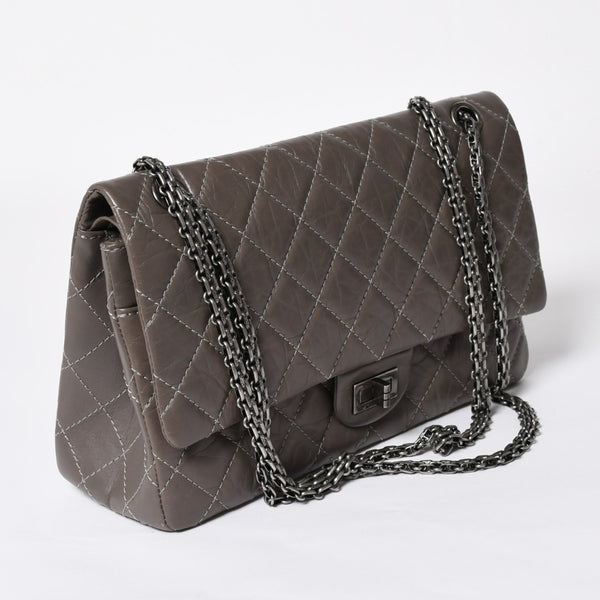 極美品 CHANEL シャネル 2.55 Wフラップ Wチェーンショルダーバッグ 14番台 ココマーク エイジドカーフスキン グレージュ 中古 4a007771