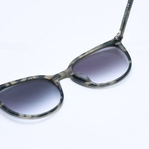 極美品 CHANEL シャネル ウェリントンシェイプ フェイクパールサングラス 5394-H-A サイズ53□19 140 c.1642/S3 グリーン マーブル調 中古 4a007959