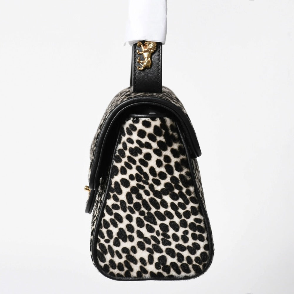 新品未使用 CHANEL シャネル トップハンドル フラップ バッグ AS6398 ランダム番台 ココマーク ハラコ ラムスキン ホワイト ブラック 中古 4a007850