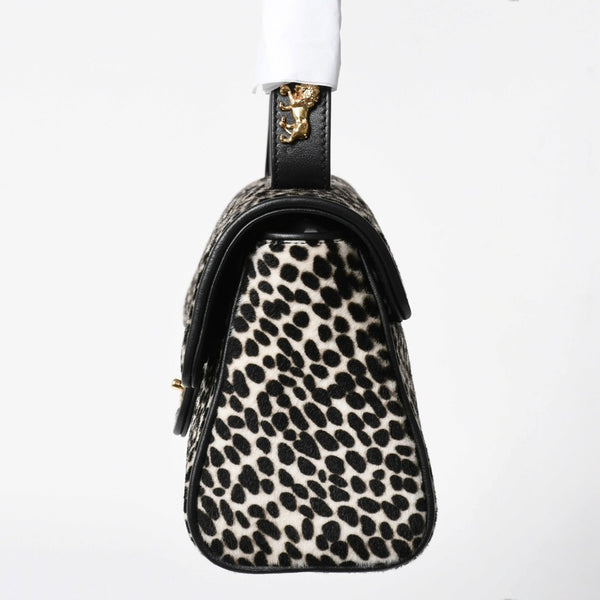 新品未使用 CHANEL シャネル トップハンドル フラップ バッグ AS6398 ランダム番台 ココマーク ハラコ ラムスキン ホワイト ブラック 中古 4a007850