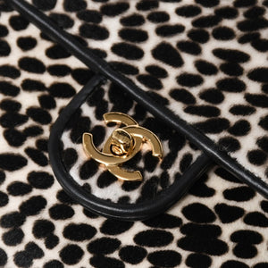 新品未使用 CHANEL シャネル トップハンドル フラップ バッグ AS6398 ランダム番台 ココマーク ハラコ ラムスキン ホワイト ブラック 中古 4a007850