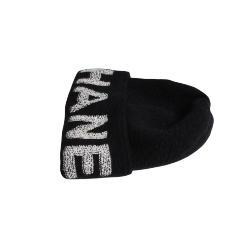 極美品 CHANEL シャネル 黒ニット帽 ニットキャップ エイサップバリ着用モデル ブラック ホワイト ウール カシミヤ 中古 4a007773
