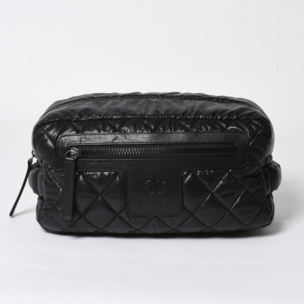 CHANEL シャネル コココクーン クラッチバッグ A48615 13番台 ブラック ナイロン カーフスキン 化粧ポーチ シルバー金具 美品 中古 4a007790