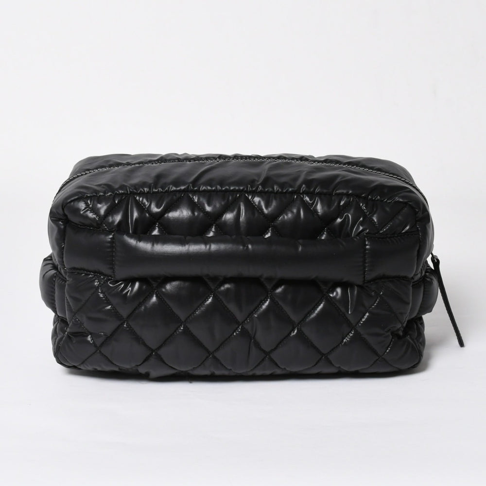 CHANEL シャネル コココクーン クラッチバッグ A48615 13番台 ブラック ナイロン カーフスキン 化粧ポーチ シルバー金具 美品 中古 4a007790