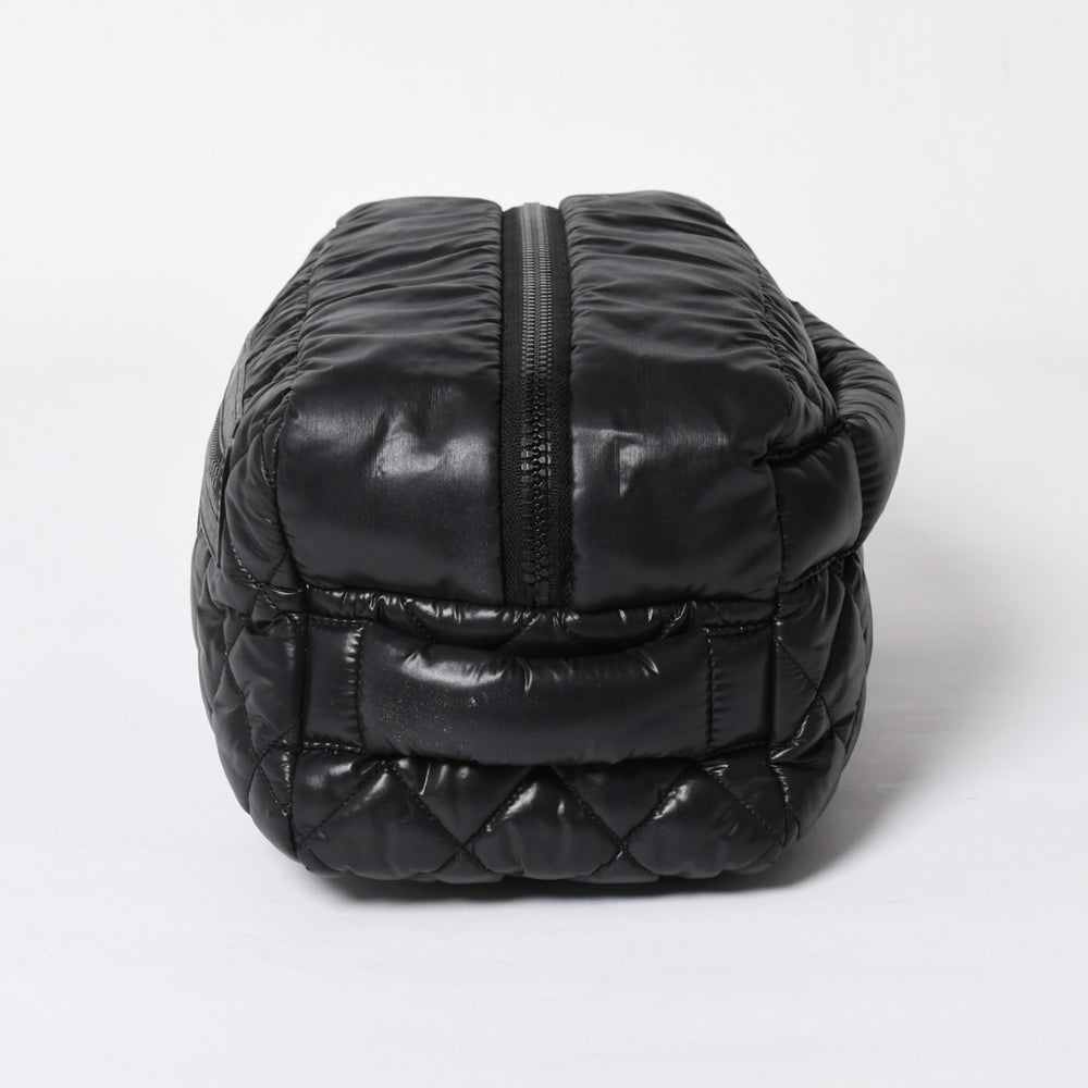 CHANEL シャネル コココクーン クラッチバッグ A48615 13番台 ブラック ナイロン カーフスキン 化粧ポーチ シルバー金具 美品 中古 4a007790