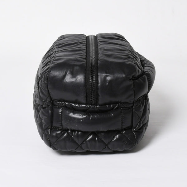 CHANEL シャネル コココクーン クラッチバッグ A48615 13番台 ブラック ナイロン カーフスキン 化粧ポーチ シルバー金具 美品 中古 4a007790