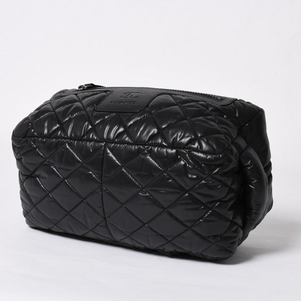CHANEL シャネル コココクーン クラッチバッグ A48615 13番台 ブラック ナイロン カーフスキン 化粧ポーチ シルバー金具 美品 中古 4a007790