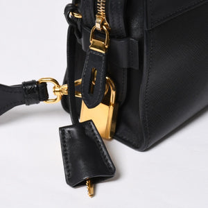 極美品 PRADA プラダ サフィアーノ Shoulder Bag ショルダーバッグ バッグ ブラック ゴールド金具 レザー 中古 4a007784