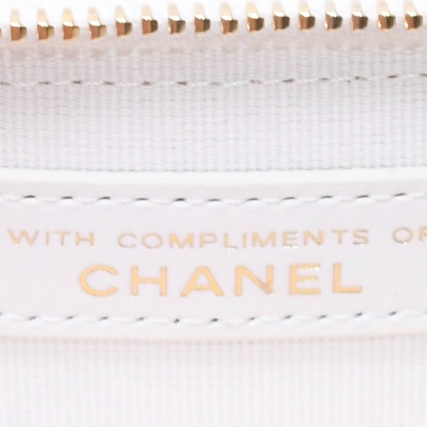 極美品 CHANEL シャネル ミニマトラッセ リボンチェーンショルダー カードケース ランダム番台 ホワイト アイボリー ゴールド金具 中古 4a007806