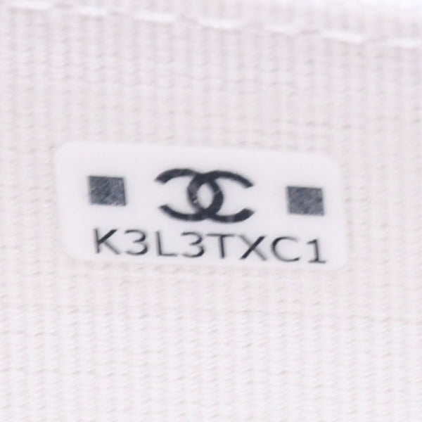 極美品 CHANEL シャネル ミニマトラッセ リボンチェーンショルダー カードケース ランダム番台 ホワイト アイボリー ゴールド金具 中古 4a007806
