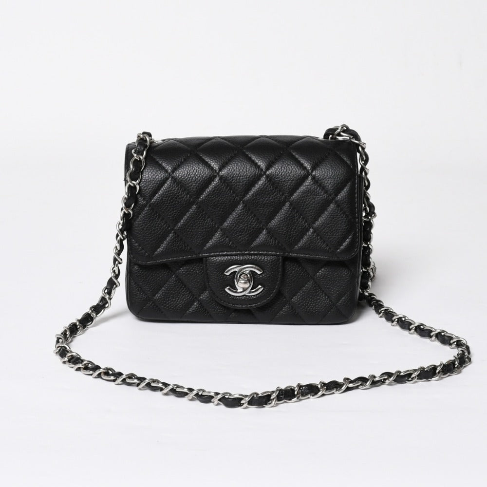 CHANEL シャネル ミニマトラッセ チェーンショルダーバッグ 17cm キャビアスキン ブラック シルバー金具 美品 中古 4a007754