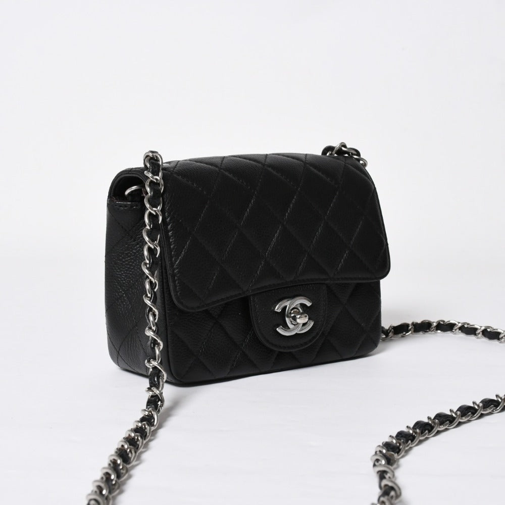 CHANEL シャネル ミニマトラッセ チェーンショルダーバッグ 17cm キャビアスキン ブラック シルバー金具 美品 中古 4a007754