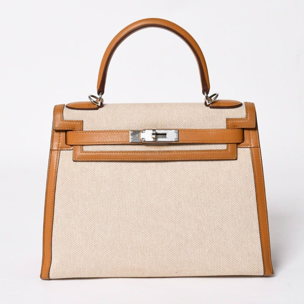 極美品 HERMES エルメス ケリー28 ハンドバッグ Z刻印 トワルアッシュ スイフト セサミ エクリュ SV金具 外縫い 2021年製 中古 4a007751