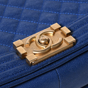 CHANEL シャネル ボーイシャネル チェーンショルダーバッグ A67086 ブルー 27番台 キャビアスキン ゴールド金具 美品 中古 4a007793