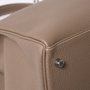 新品同様 HERMES エルメス Maxi Kelly 42 マキシケリー 42 ハンドバッグ W刻印 トゴ エトゥープSV金具 内縫い 中古 4a007854