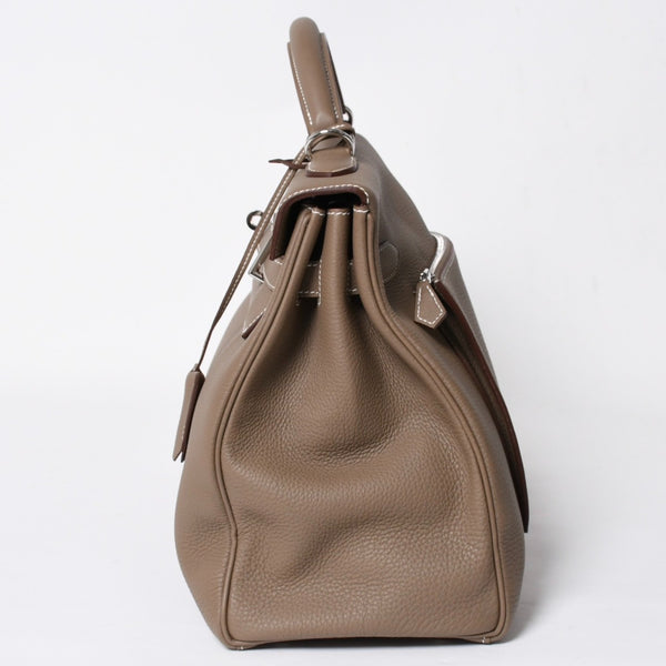 新品同様 HERMES エルメス Maxi Kelly 42 マキシケリー 42 ハンドバッグ W刻印 トゴ エトゥープSV金具 内縫い 中古 4a007854