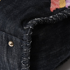 極美品 CHANEL シャネル チェーントートバッグ A31932 10番台 夜間飛行 刺繍 ココマーク デニム エンブロイダリー 中古 4a007810