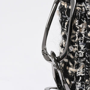 極美品 CHANEL シャネル ワンショルダーバッグ 8番台 ココマーク ツイード スパンデックス ブラック ホワイト シルバー金具 中古 4a007783