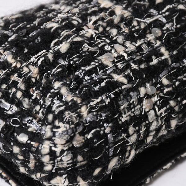 極美品 CHANEL シャネル ワンショルダーバッグ 8番台 ココマーク ツイード スパンデックス ブラック ホワイト シルバー金具 中古 4a007783