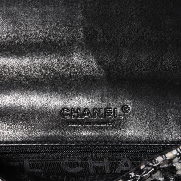 極美品 CHANEL シャネル ワンショルダーバッグ 8番台 ココマーク ツイード スパンデックス ブラック ホワイト シルバー金具 中古 4a007783