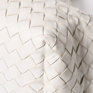 極美品 BOTTEGA VENETA ボッテガヴェネタ ハンドバッグ イントレチャート ホワイト ゴールド金具 レザー B08716912H 中古 4a007864