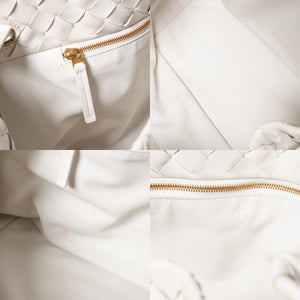 極美品 BOTTEGA VENETA ボッテガヴェネタ ハンドバッグ イントレチャート ホワイト ゴールド金具 レザー B08716912H 中古 4a007864