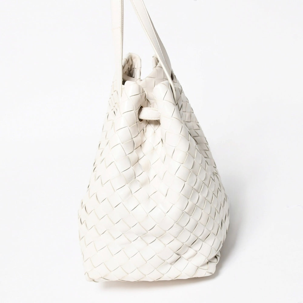 Very Good Condition BOTTEGA VENETA Bottega Veneta Handbag Intrecciato White Gold Hardware Leather B08716912H Used 4a007864