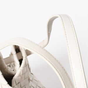 極美品 BOTTEGA VENETA ボッテガヴェネタ ハンドバッグ イントレチャート ホワイト ゴールド金具 レザー B08716912H 中古 4a007864
