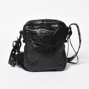 極美品 BALENCIAGA バレンシアガ ル カゴール ショルダーバッグ 719065 レザー ブラック 現行 中古 4a008218