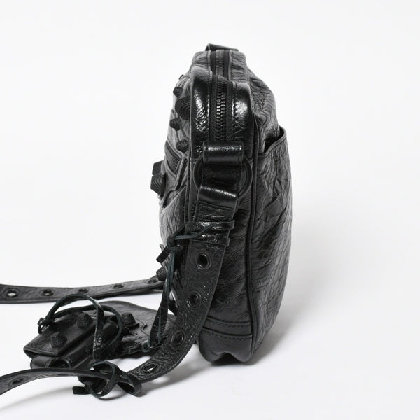 極美品 BALENCIAGA バレンシアガ ル カゴール ショルダーバッグ 719065 レザー ブラック 現行 中古 4a008218