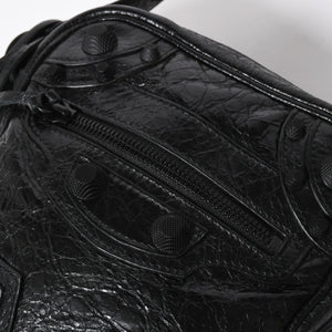 極美品 BALENCIAGA バレンシアガ ル カゴール ショルダーバッグ 719065 レザー ブラック 現行 中古 4a008218